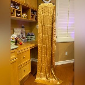 Silk scarf Products of Thailand